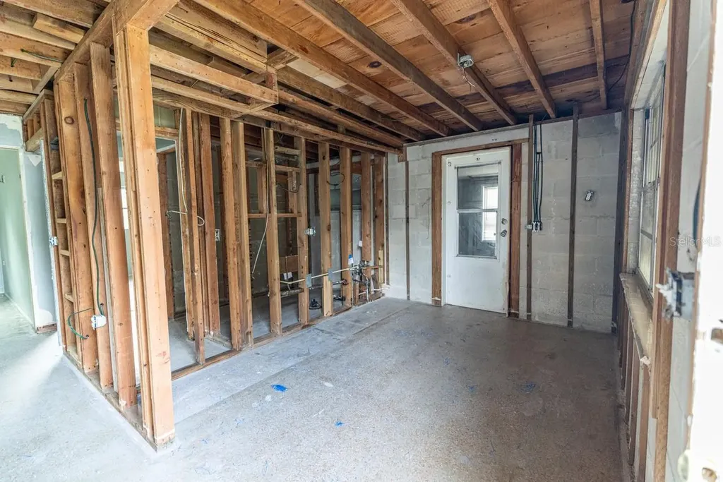 4050 Arrowhead Avenue Spring Hill FL 34606
