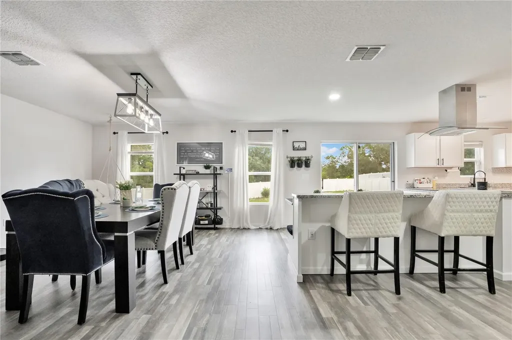 301 Salmon Way Kissimmee FL 34759