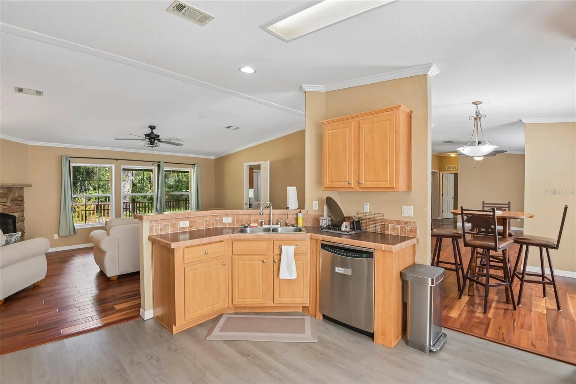 6221 Emerson Drive New Port Richey FL 34653