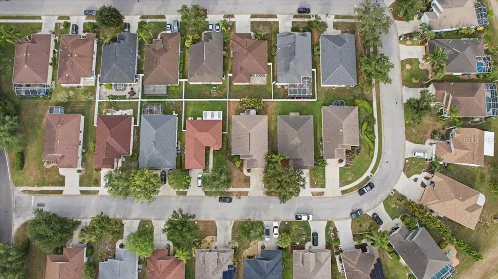 819 Springwood Circle Bradenton FL 34212