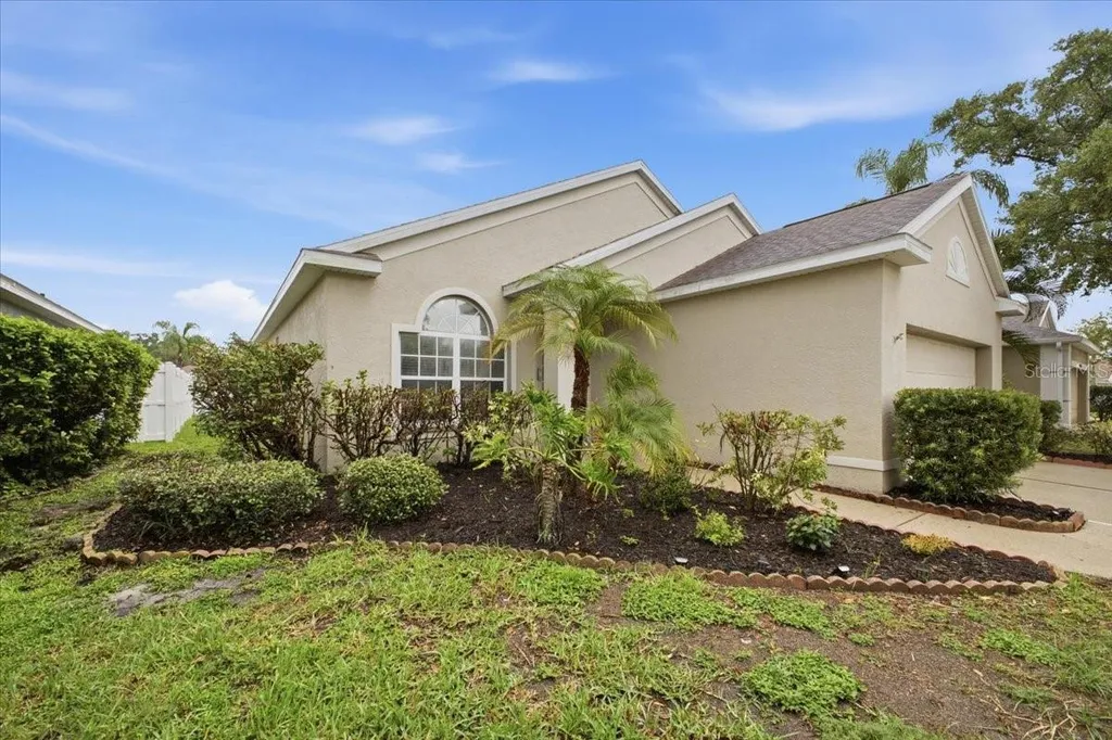819 Springwood Circle Bradenton FL 34212
