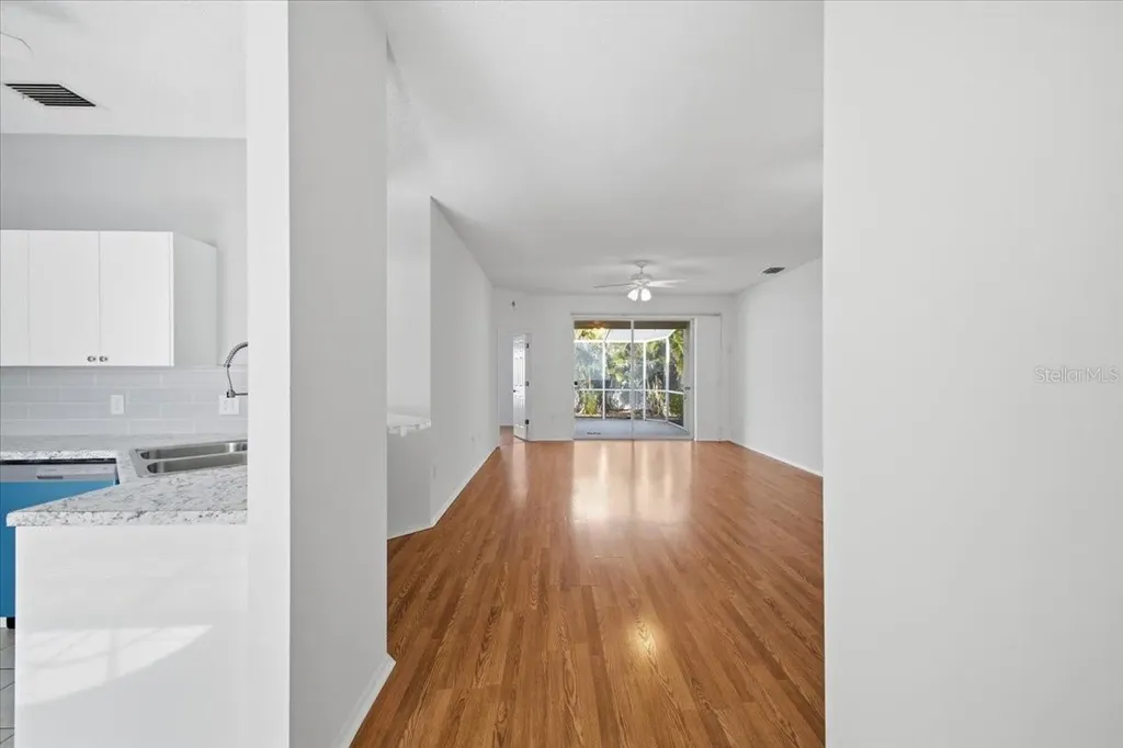 819 Springwood Circle Bradenton FL 34212