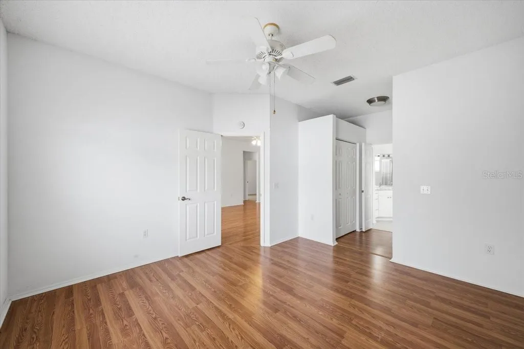 819 Springwood Circle Bradenton FL 34212