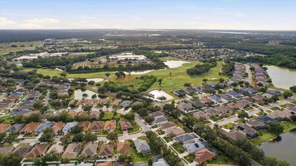 819 Springwood Circle Bradenton FL 34212