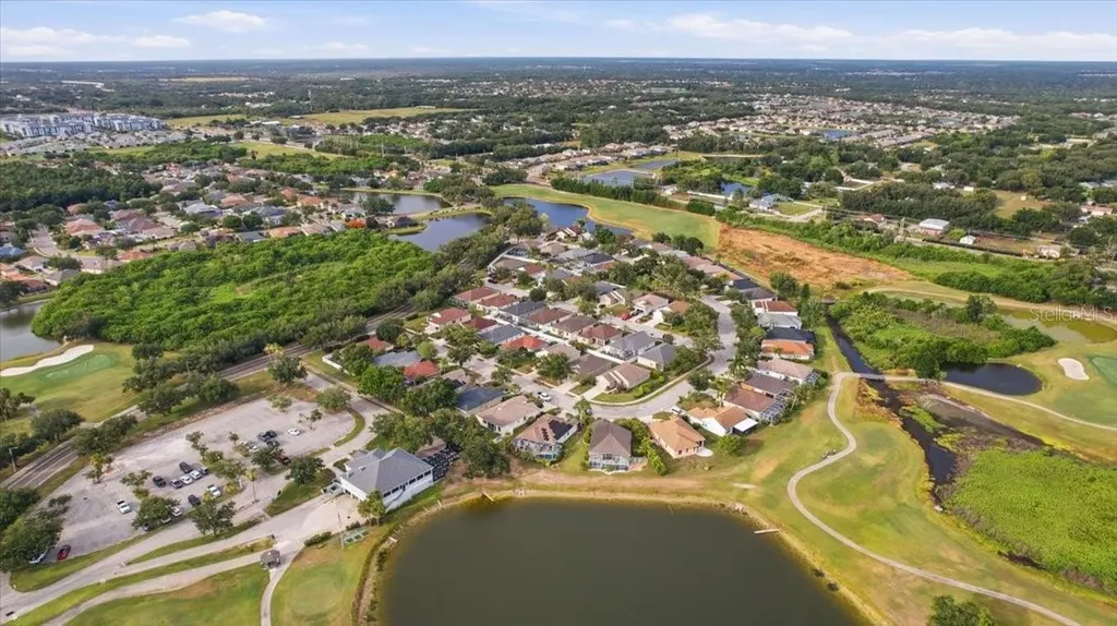 819 Springwood Circle Bradenton FL 34212