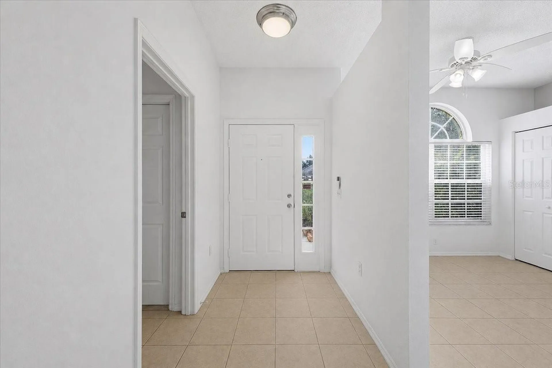 819 Springwood Circle Bradenton FL 34212