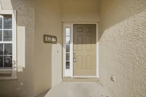 819 Springwood Circle Bradenton FL 34212