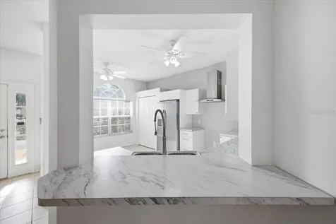 819 Springwood Circle Bradenton FL 34212