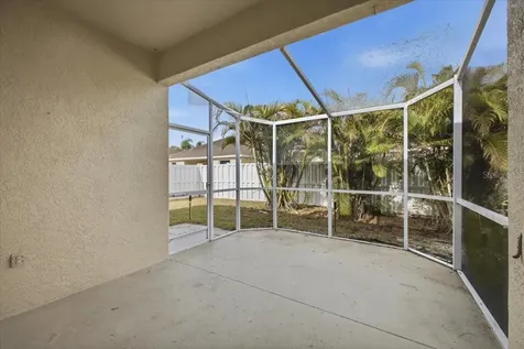 819 Springwood Circle Bradenton FL 34212
