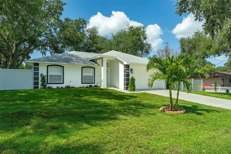 930 Hicks Road Lakeland FL 33813