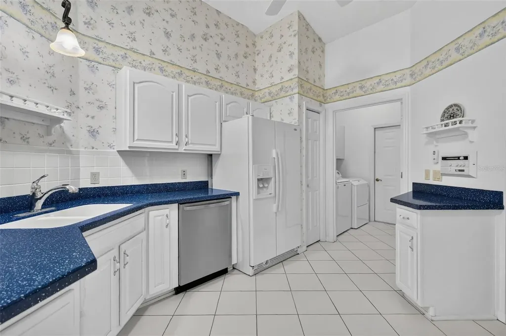 811 Miranda Way Lady Lake FL 32159