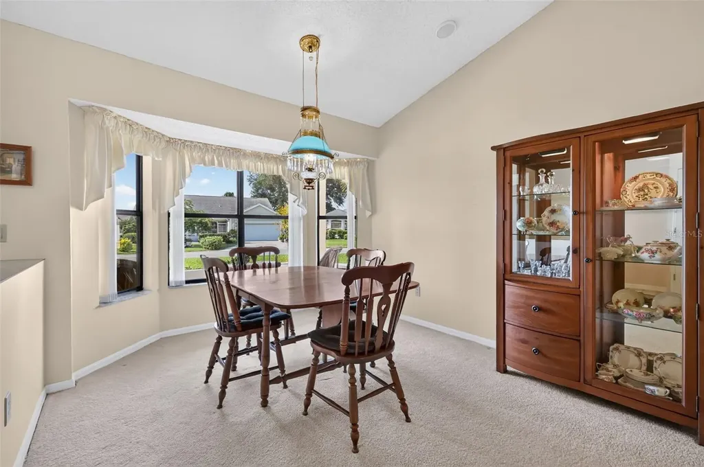 811 Miranda Way Lady Lake FL 32159