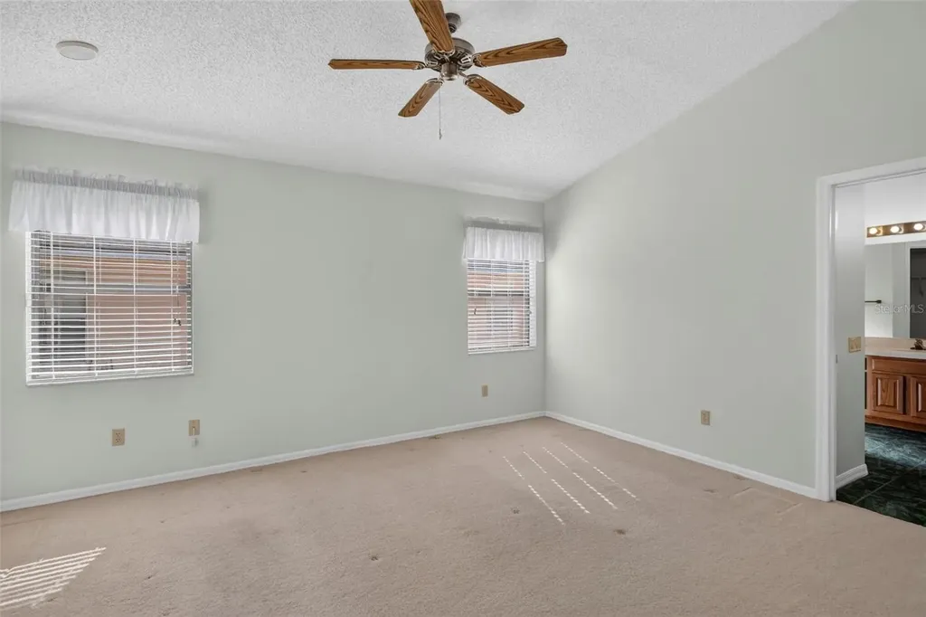 811 Miranda Way Lady Lake FL 32159