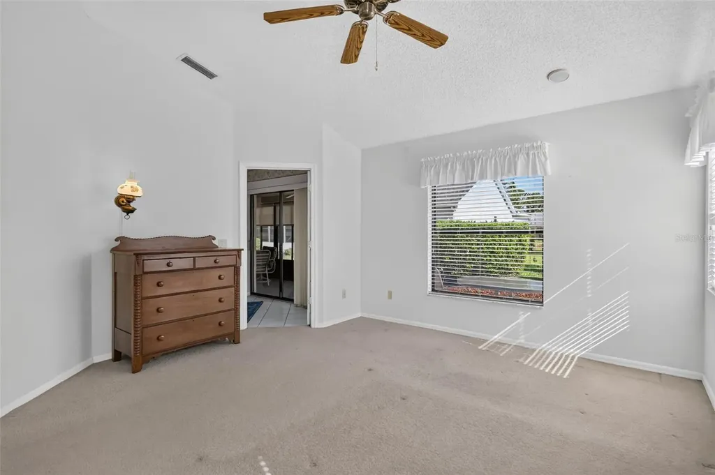 811 Miranda Way Lady Lake FL 32159