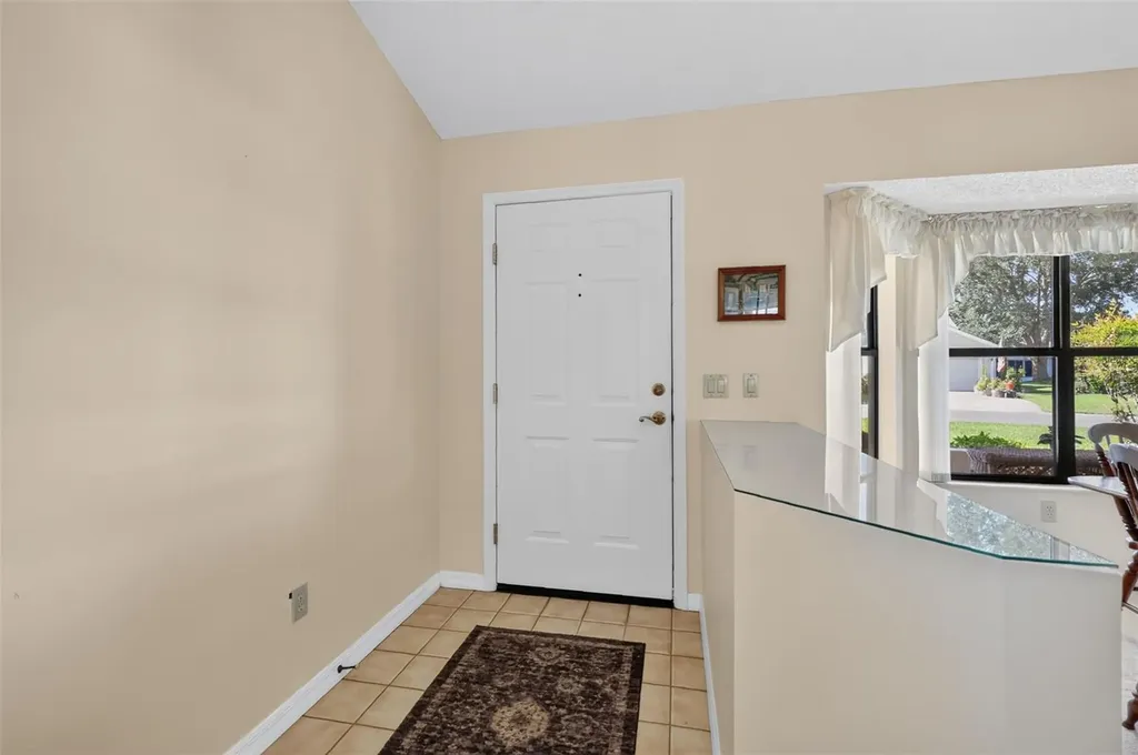811 Miranda Way Lady Lake FL 32159