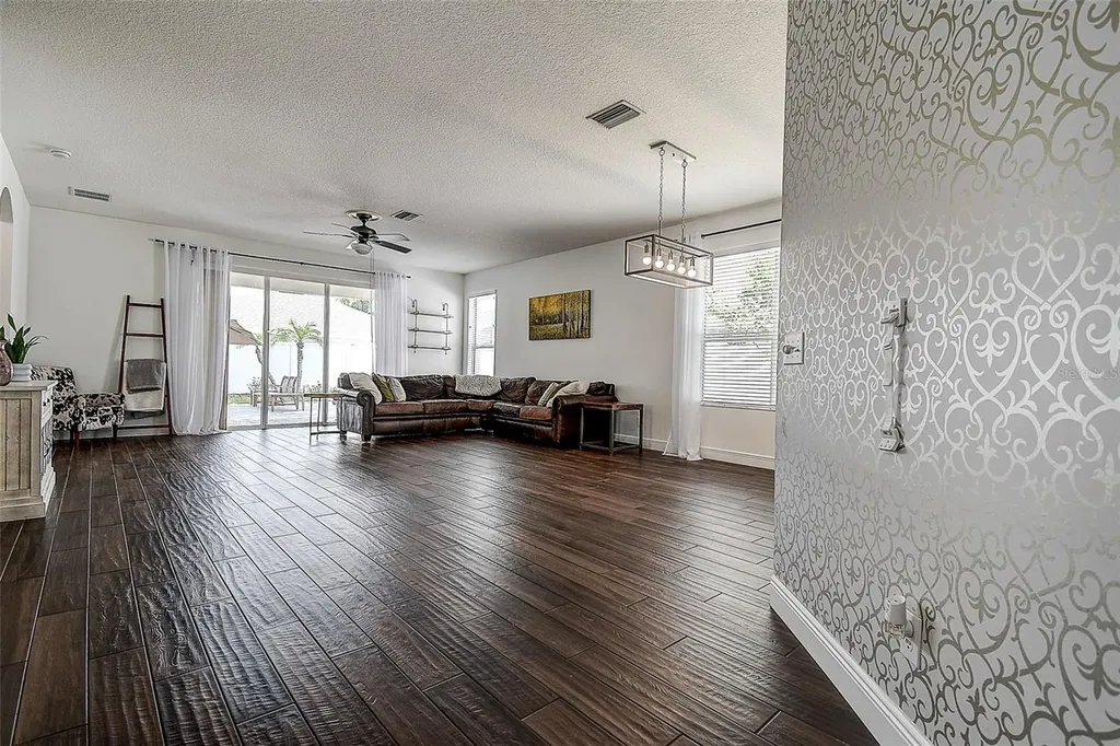 16730 Fairbolt Way Odessa FL 33556