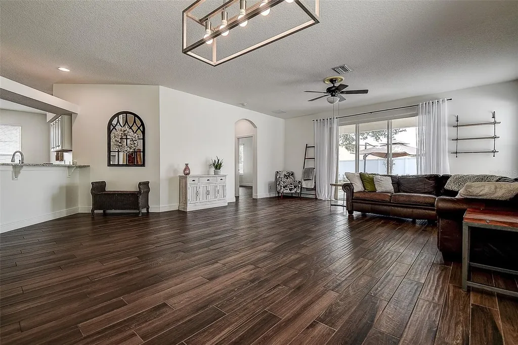 16730 Fairbolt Way Odessa FL 33556