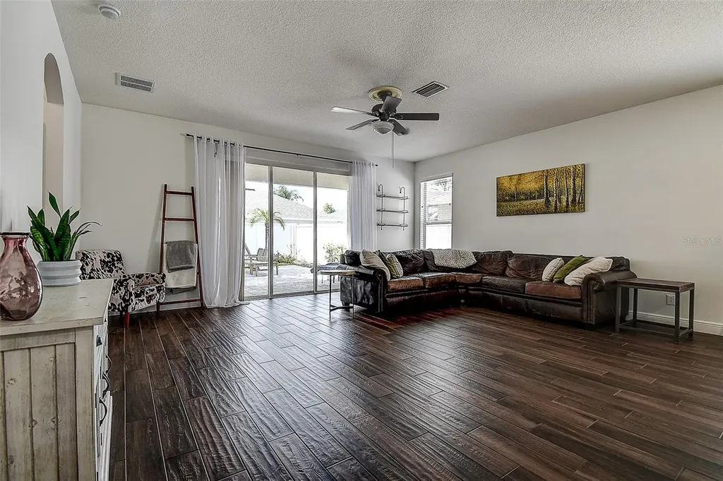 16730 Fairbolt Way Odessa FL 33556