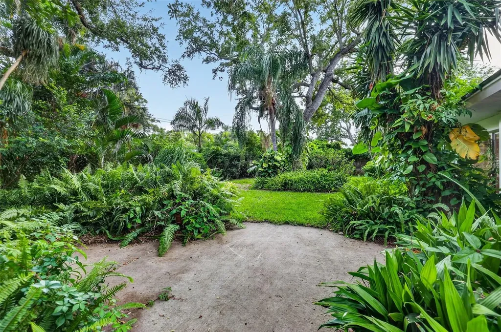 3171 San Pedro Street Clearwater FL 33759