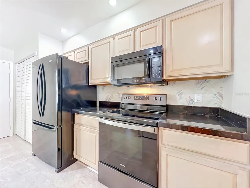 4931 Walden Circle Orlando FL 32811