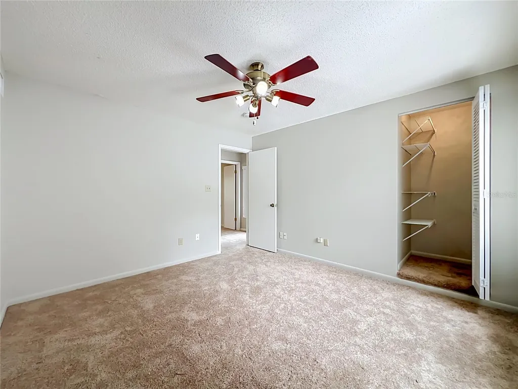 4931 Walden Circle Orlando FL 32811