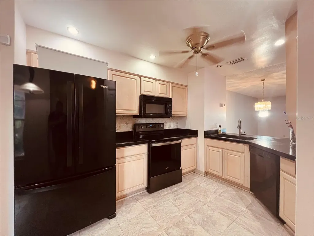 4931 Walden Circle Orlando FL 32811
