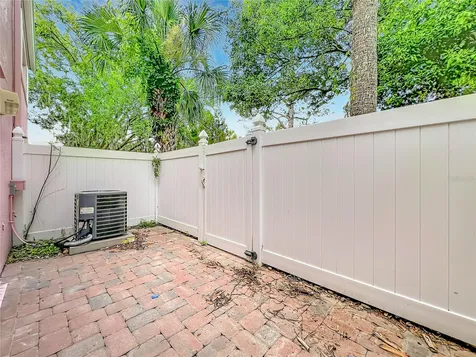 4931 Walden Circle Orlando FL 32811