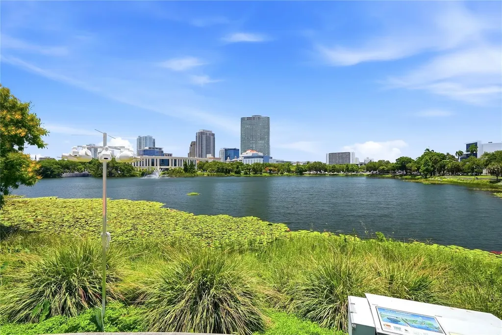 701 Mirror Lake Drive N St Petersburg FL 33701