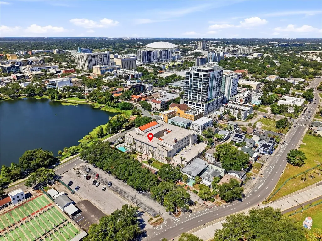 701 Mirror Lake Drive N St Petersburg FL 33701