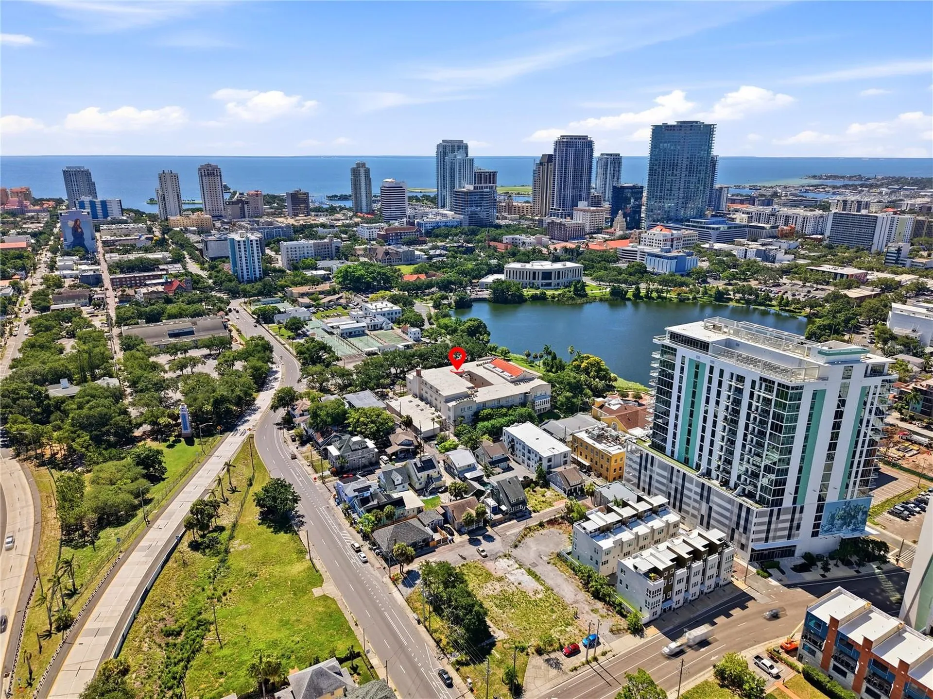 701 Mirror Lake Drive N St Petersburg FL 33701