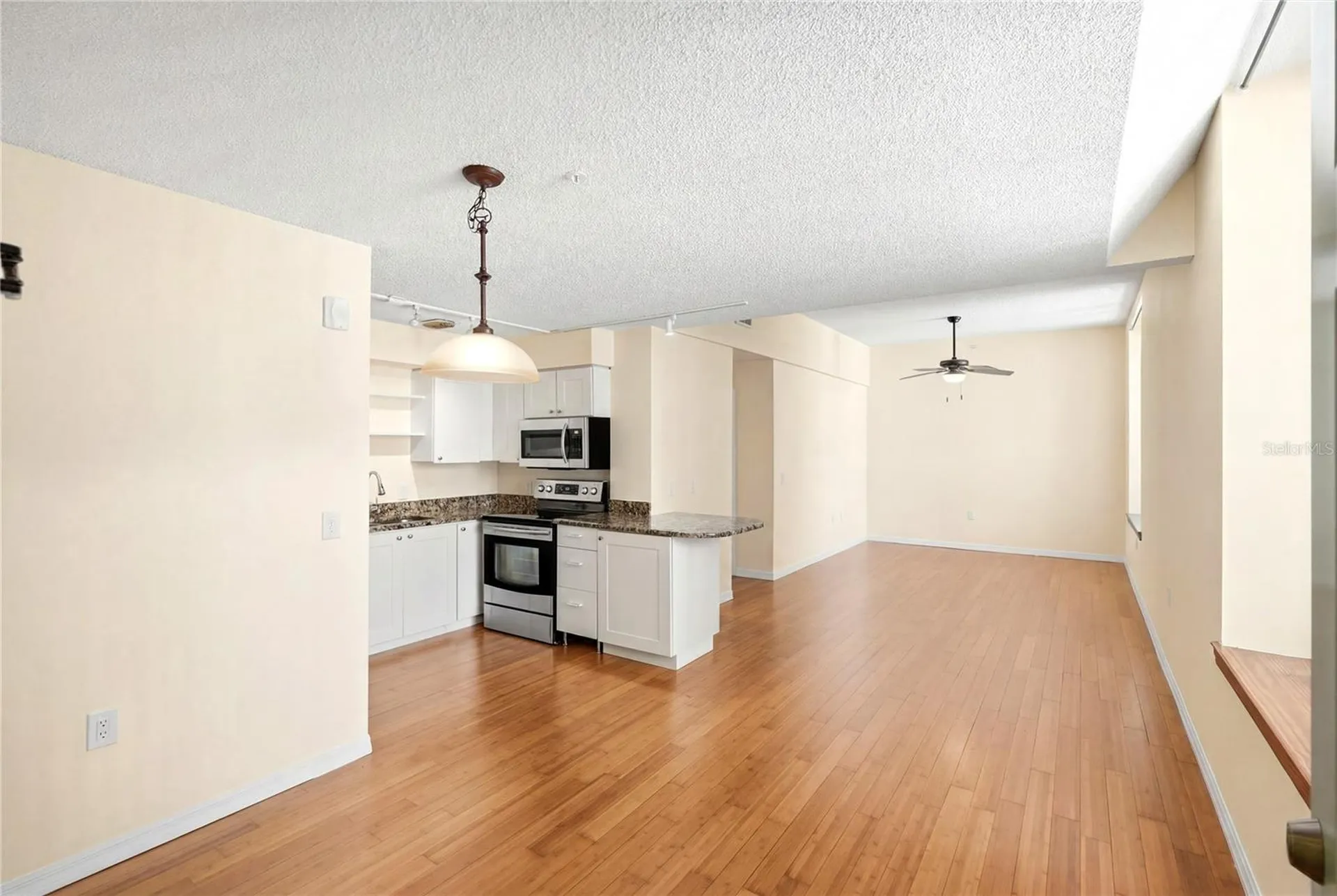 701 Mirror Lake Drive N St Petersburg FL 33701