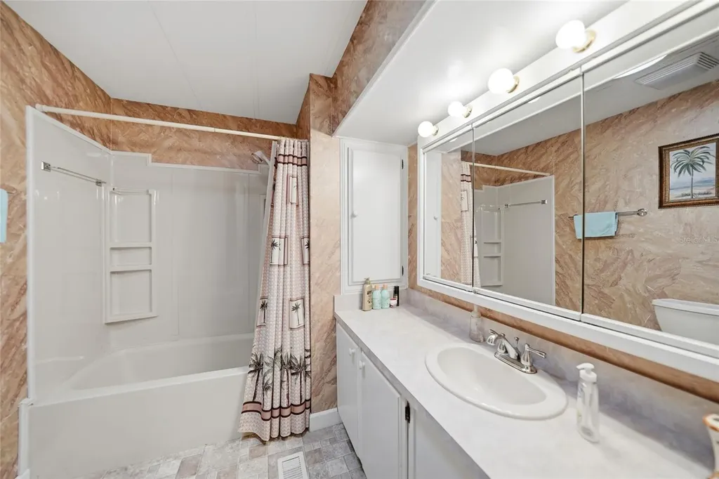 3450 Grapefruit Lane Estero FL 33928
