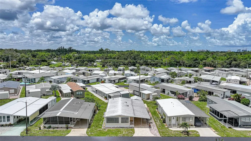 3450 Grapefruit Lane Estero FL 33928