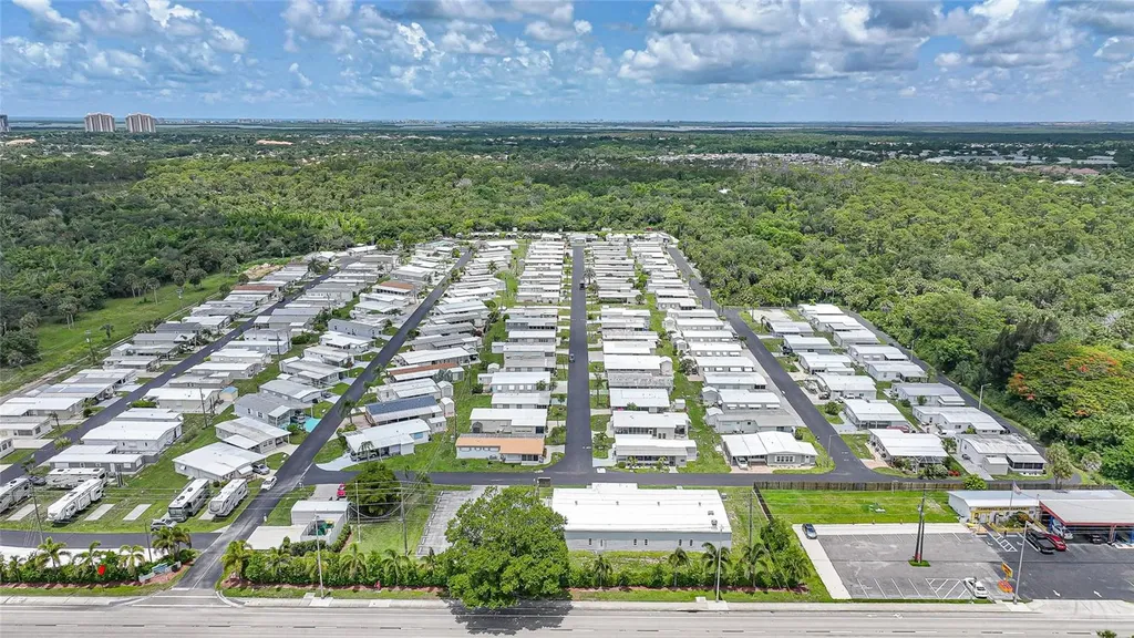 3450 Grapefruit Lane Estero FL 33928
