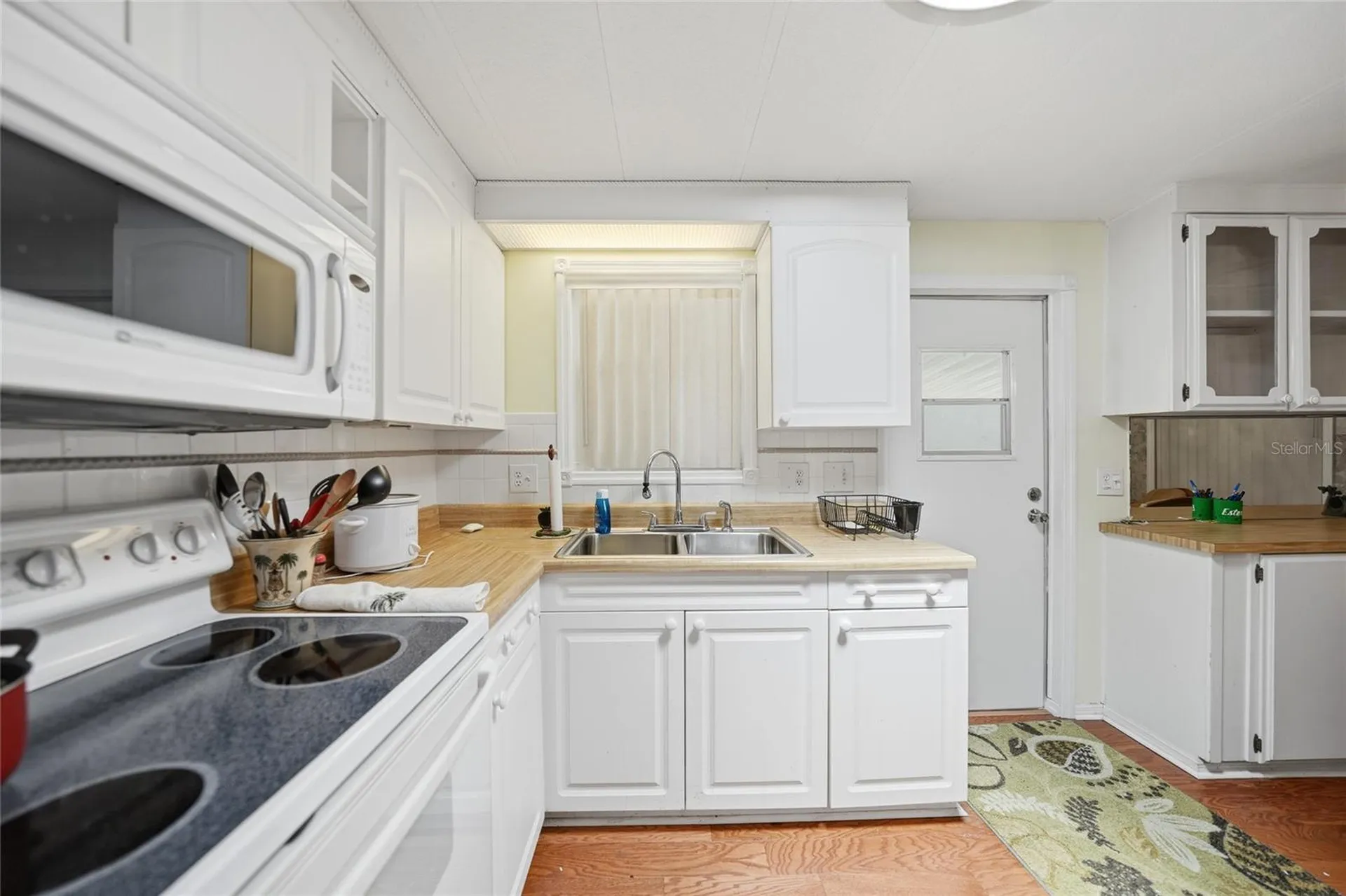 3450 Grapefruit Lane Estero FL 33928