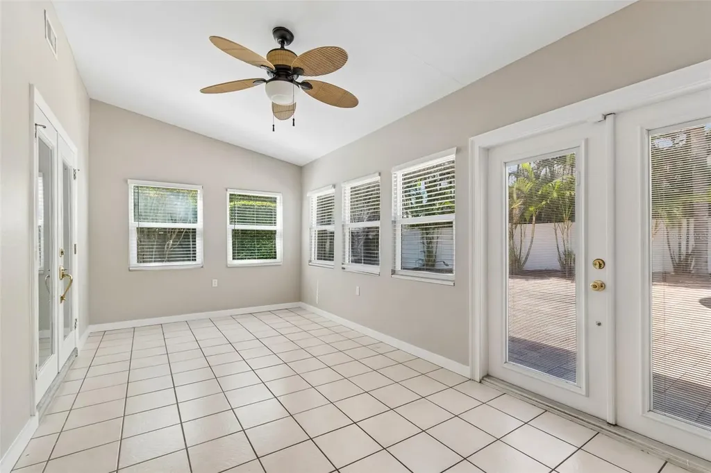 2536 Countryside Pines Drive Clearwater FL 33761