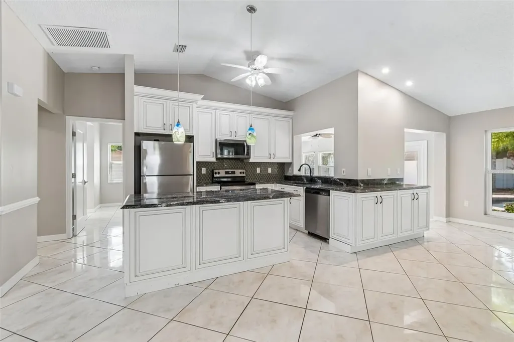 2536 Countryside Pines Drive Clearwater FL 33761