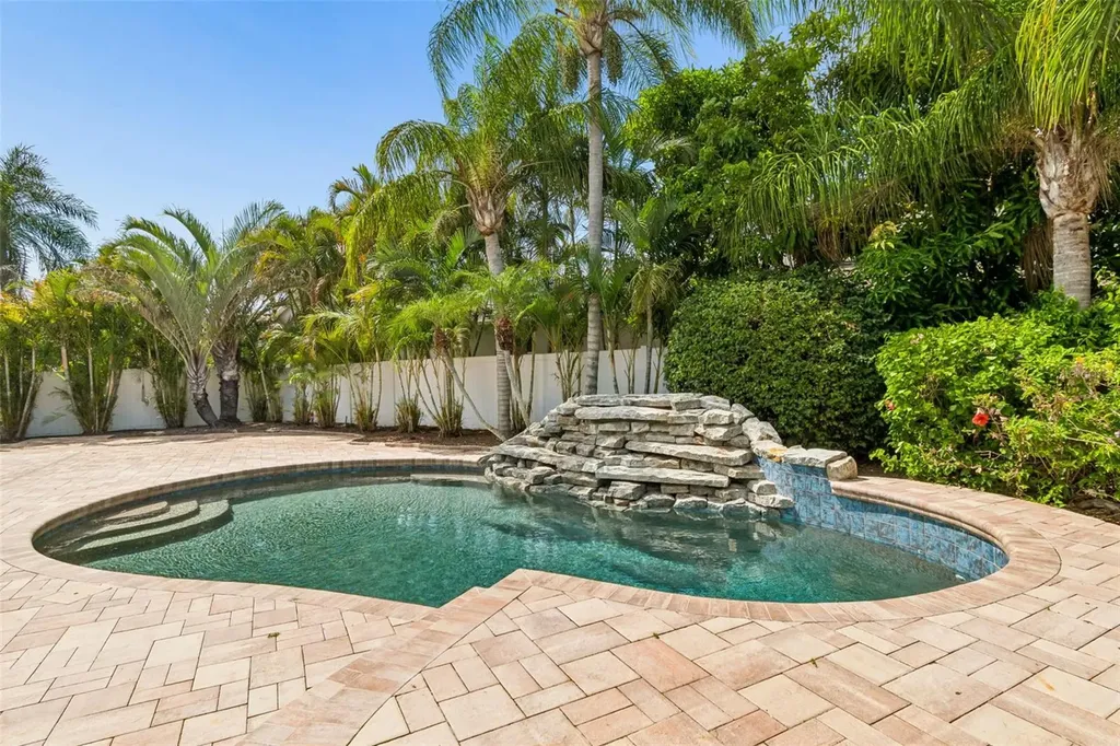 2536 Countryside Pines Drive Clearwater FL 33761