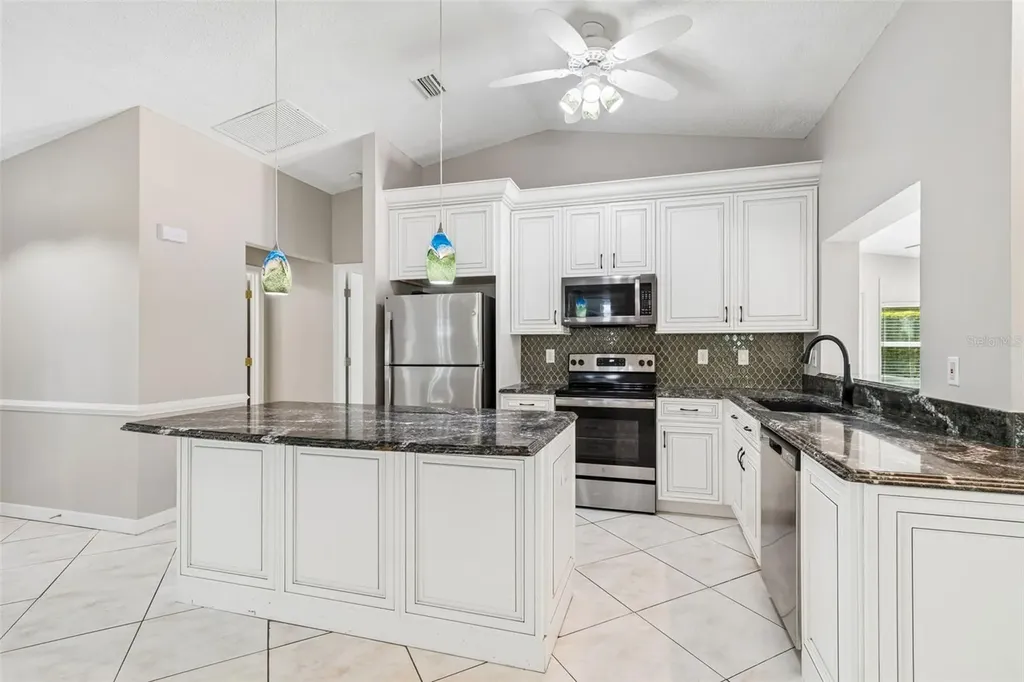 2536 Countryside Pines Drive Clearwater FL 33761