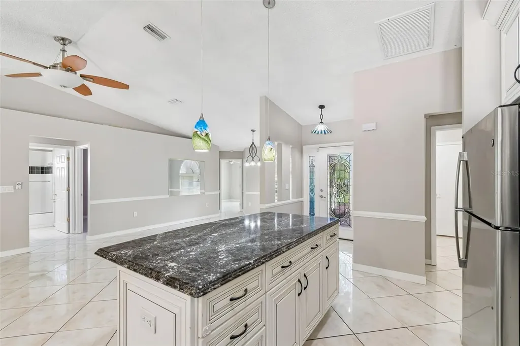 2536 Countryside Pines Drive Clearwater FL 33761