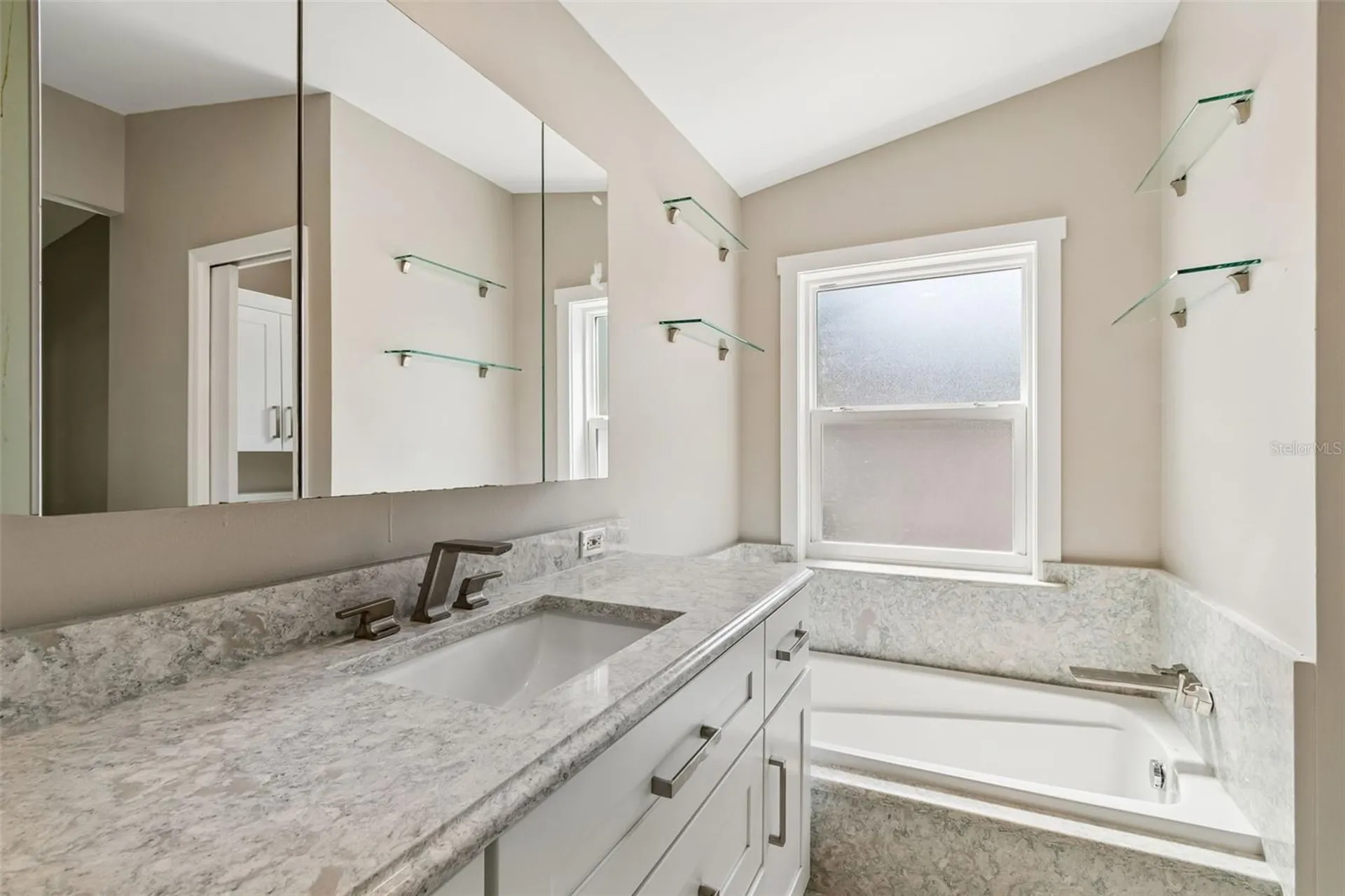 2536 Countryside Pines Drive Clearwater FL 33761