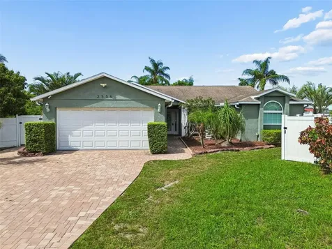 2536 Countryside Pines Drive Clearwater FL 33761