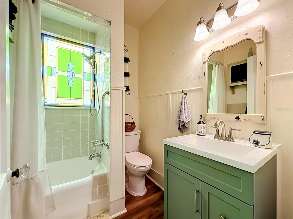 740 Summit Street Eustis FL 32726