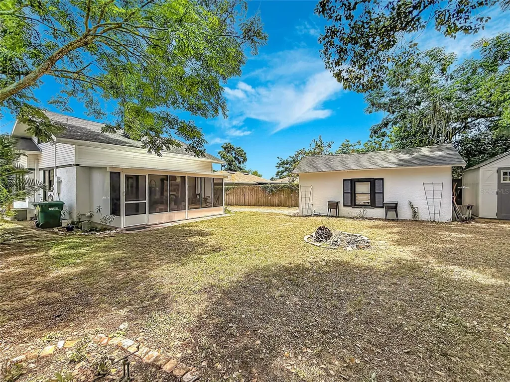 740 Summit Street Eustis FL 32726