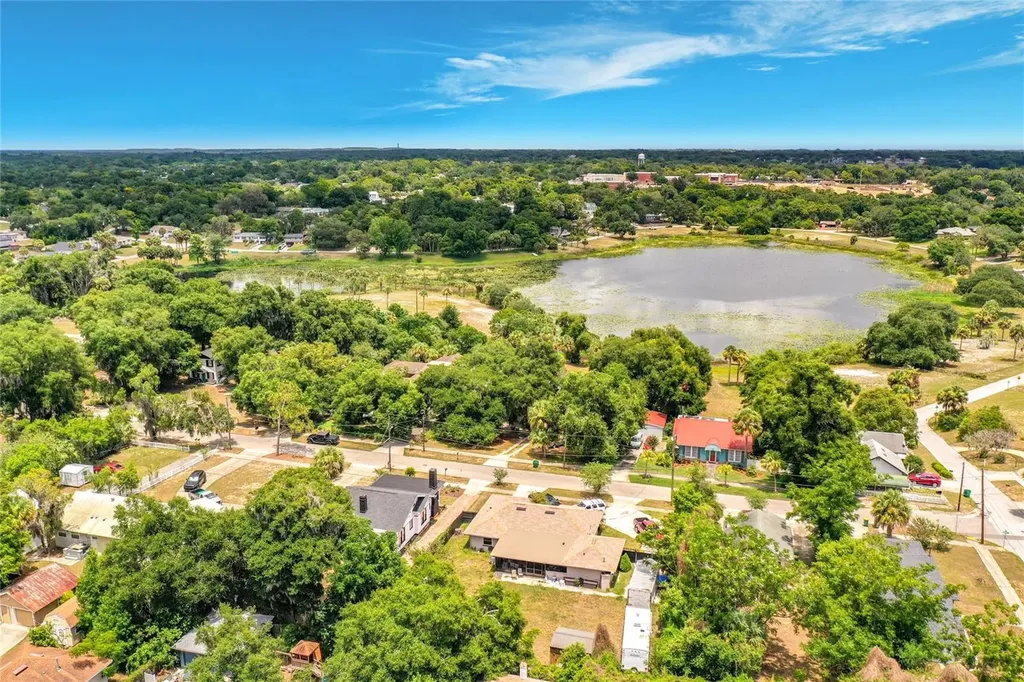 740 Summit Street Eustis FL 32726