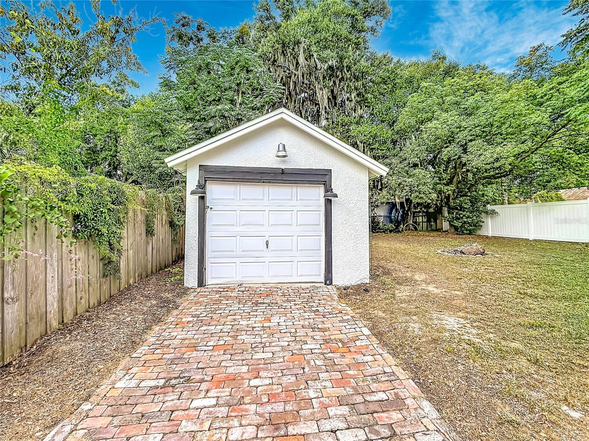 740 Summit Street Eustis FL 32726