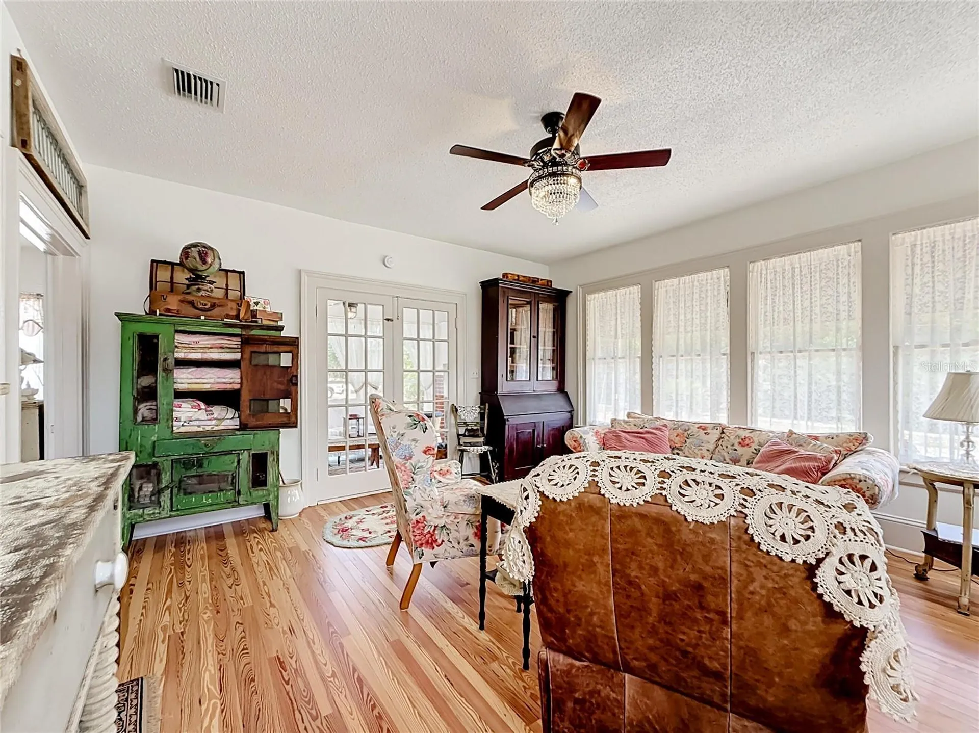 740 Summit Street Eustis FL 32726