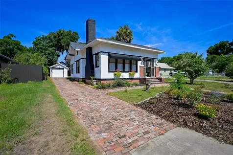 740 Summit Street Eustis FL 32726