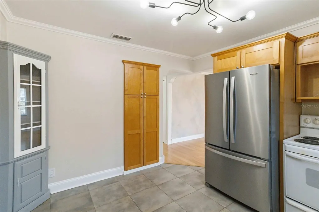 2713 W Braddock Street Tampa FL 33607