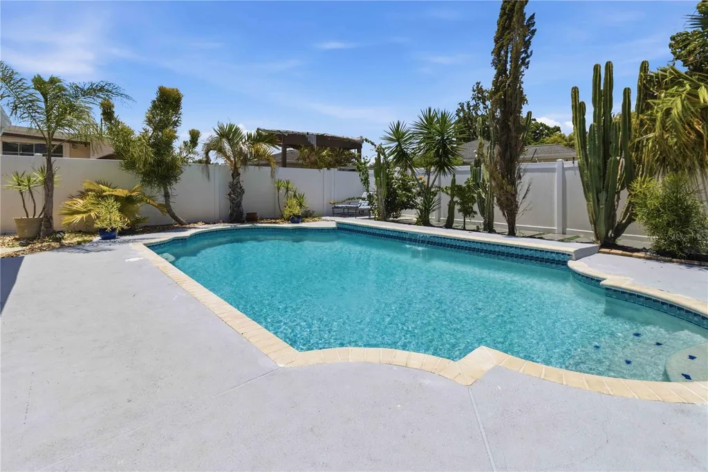 2713 W Braddock Street Tampa FL 33607